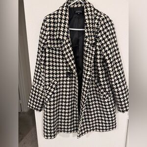 Black and White Houndstooth Coat